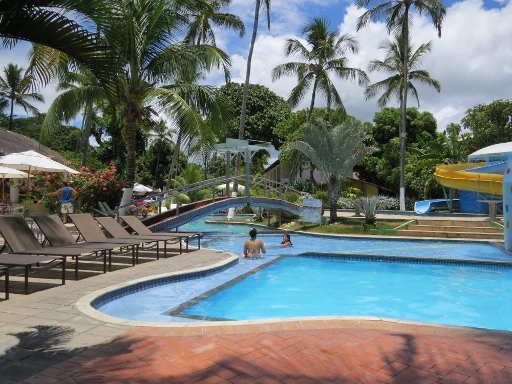 Ramada By Wyndham Porto Seguro Praia Hotel Exterior photo