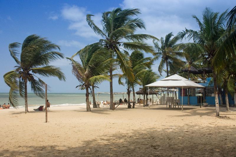 Ramada By Wyndham Porto Seguro Praia Hotel Exterior photo